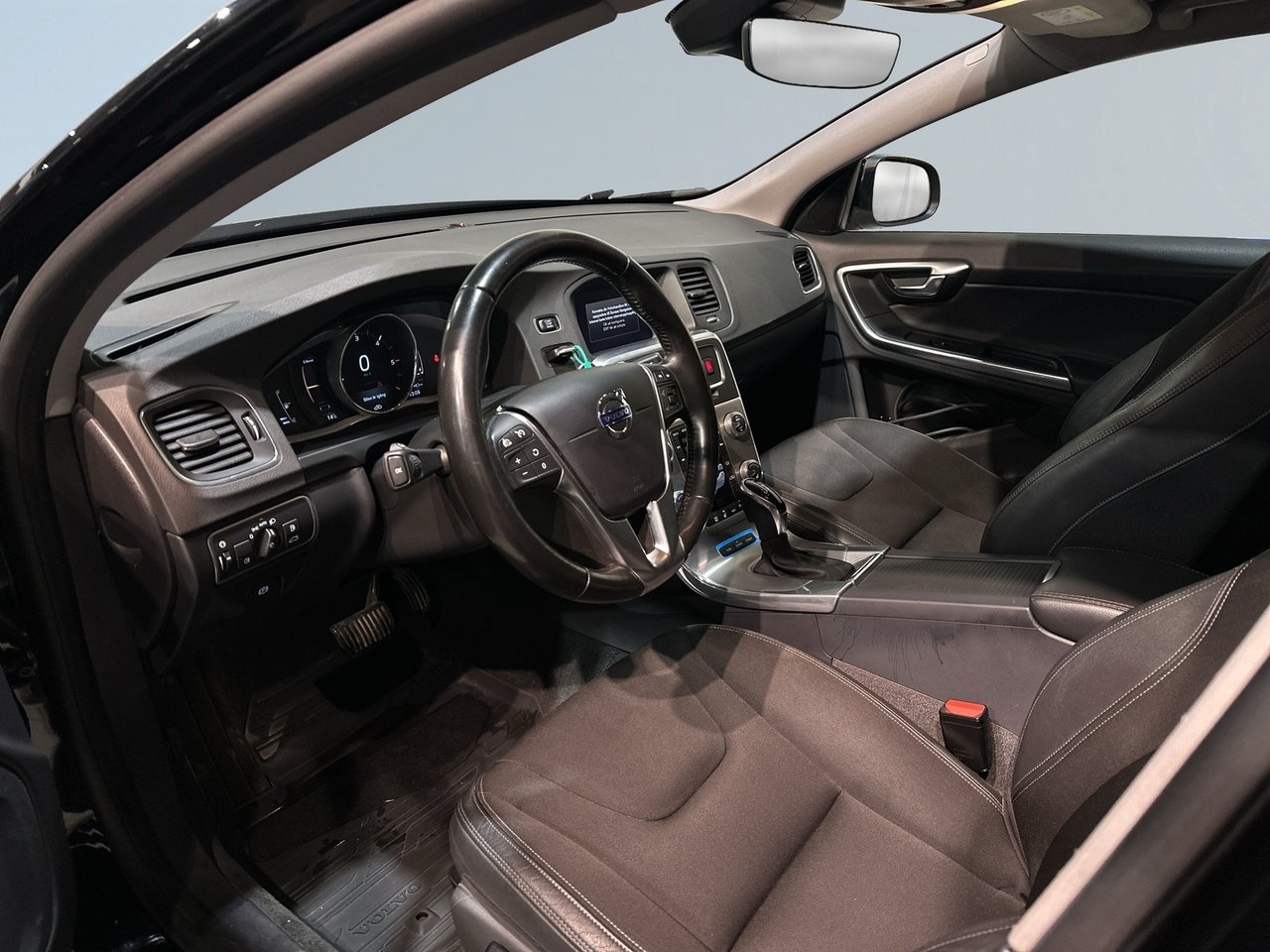 Volvo V60 2018, bild 7/10
