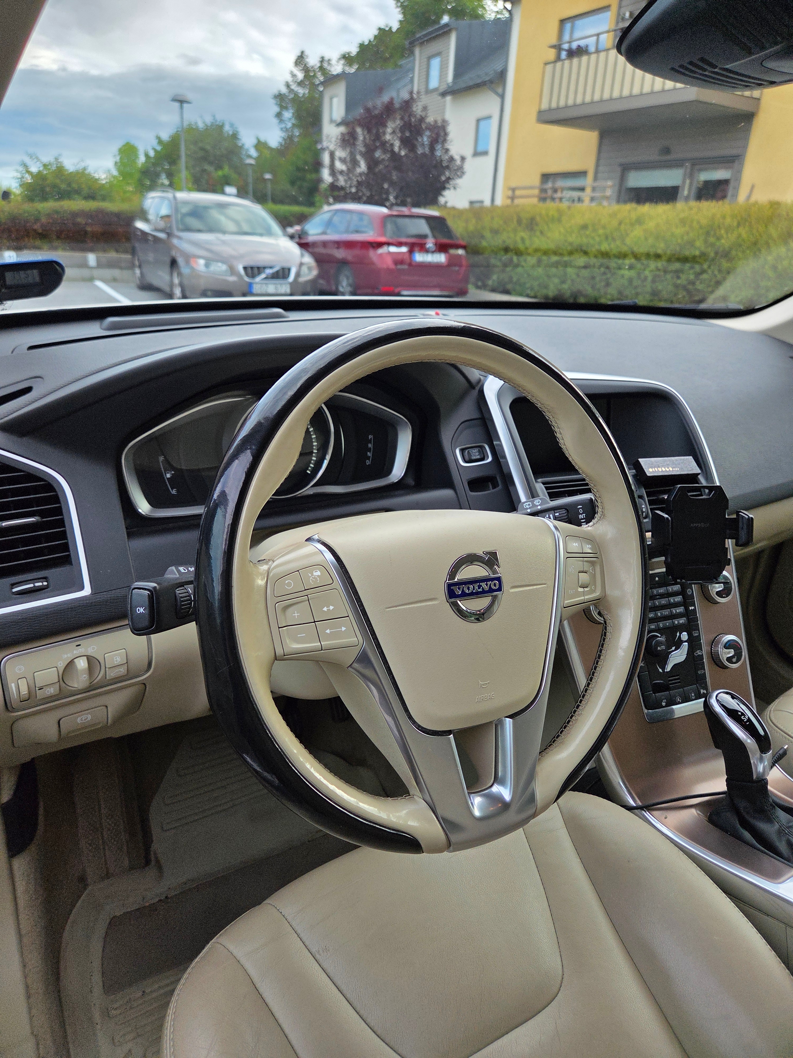 Volvo XC60 D3 summum classic Geartronic 2017, bild 6/7