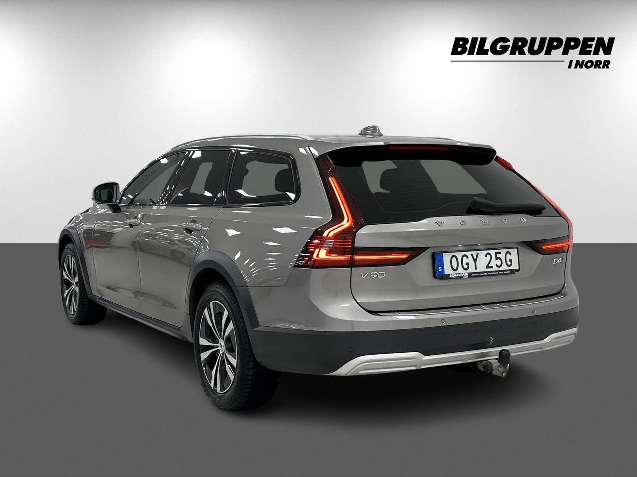 Volvo V90 Cross Country 2022, kuva 6/10