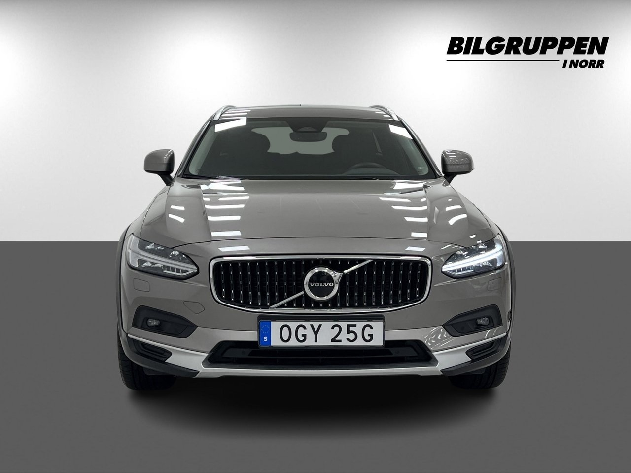 Volvo V90 Cross Country 2022, kuva 2/10