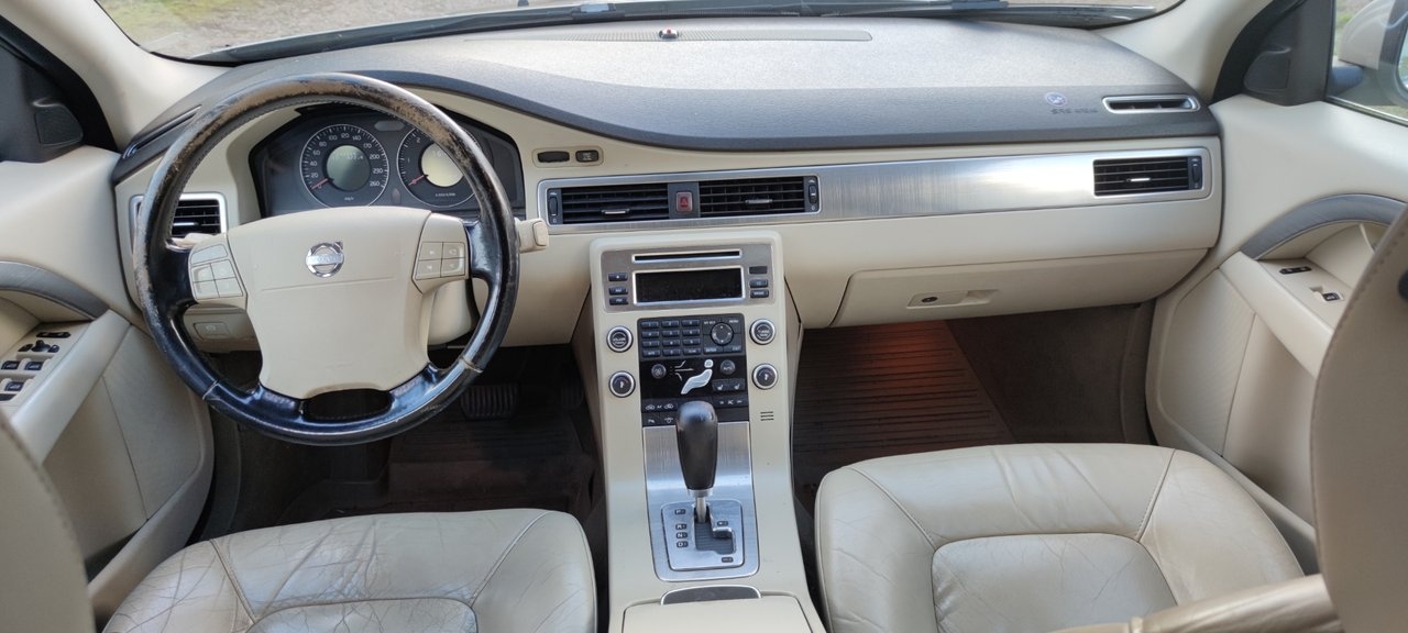 Volvo V70 2.4D Geartronic Summum 2008, bild 6/10