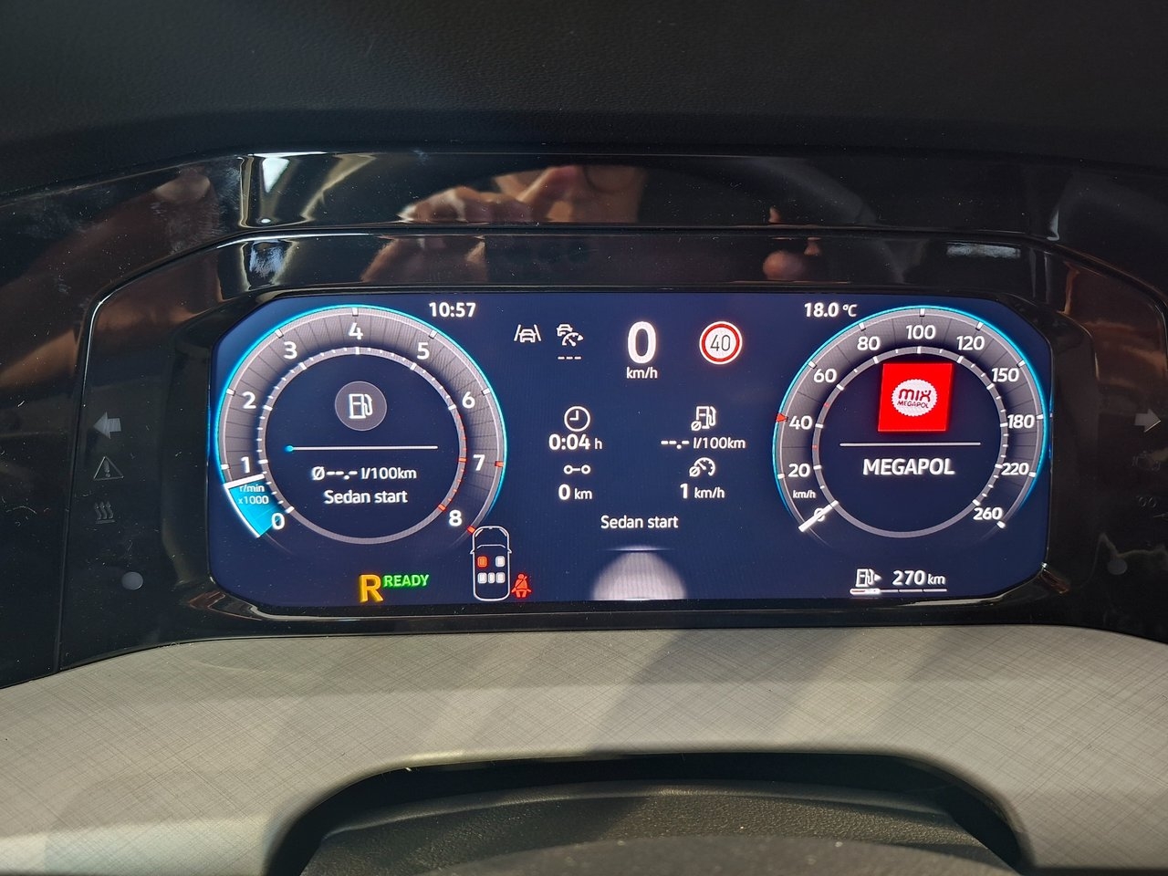 Volkswagen Golf 1.5 eTSI Life Dragkrok 2026, bild 7/10