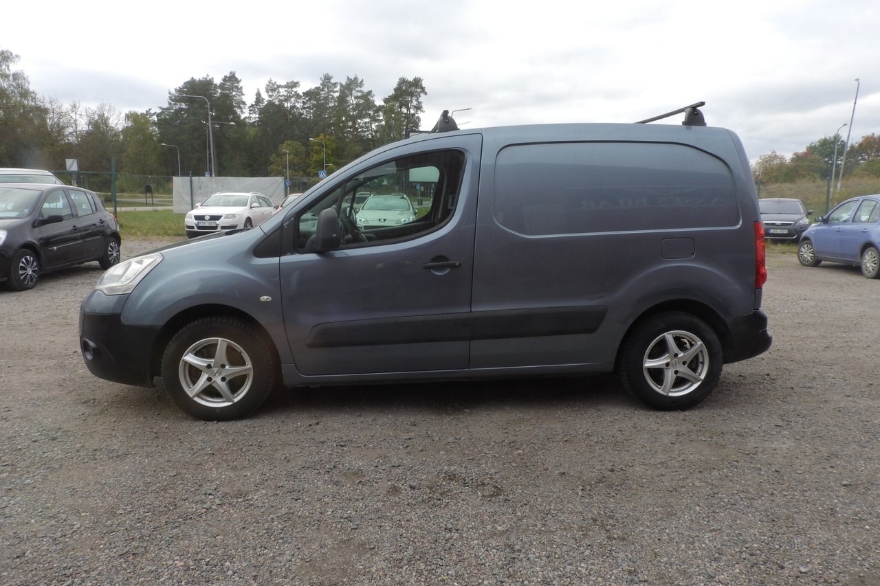 Citroen Berlingo 2011, bild 3/10