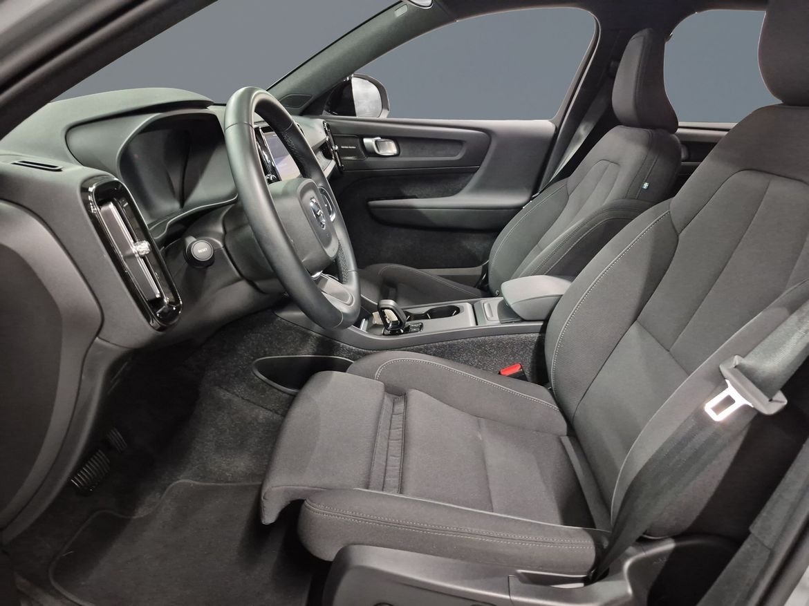 Volvo EX40 2025, bild 6/10