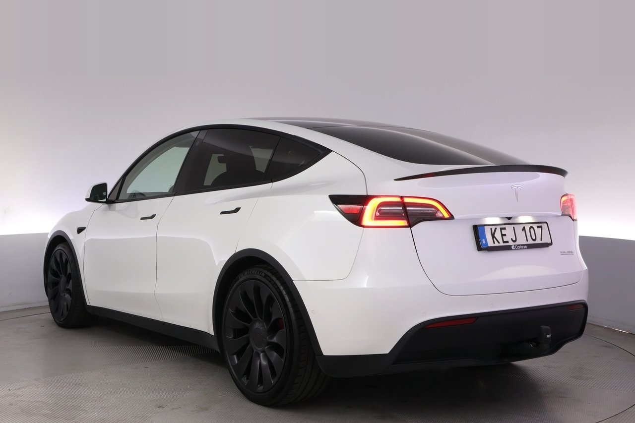 Tesla Model Y Performance Drag Autopilot 2022, bild 4/10