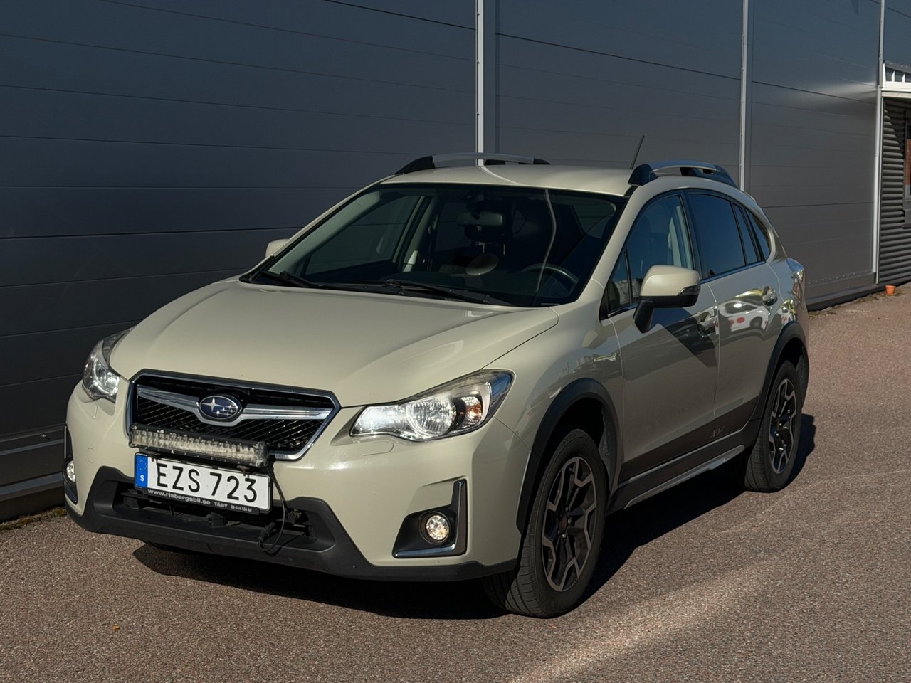 Subaru XV 2.0 4WD Lineartronic 2016, photo 2/10