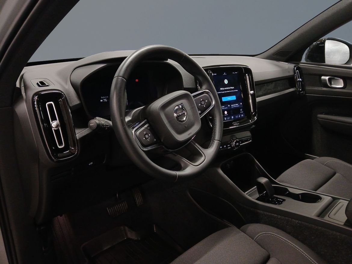 Volvo EX40 2025, kuva 4/10