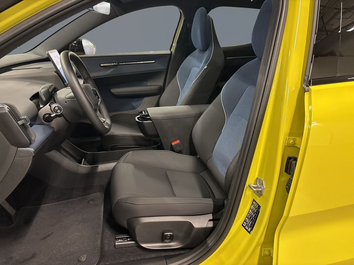 Volvo EX30 2025, bild 6/15