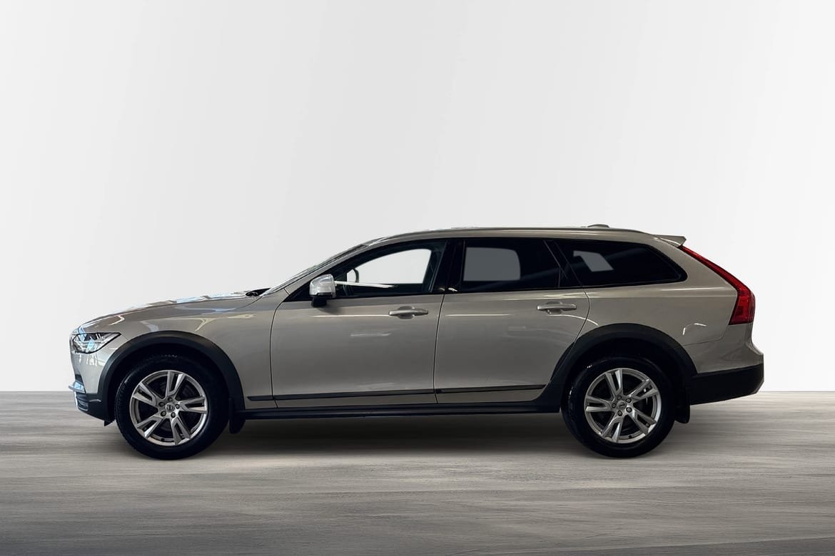 Volvo V90 Cross Country 2018, bild 3/10