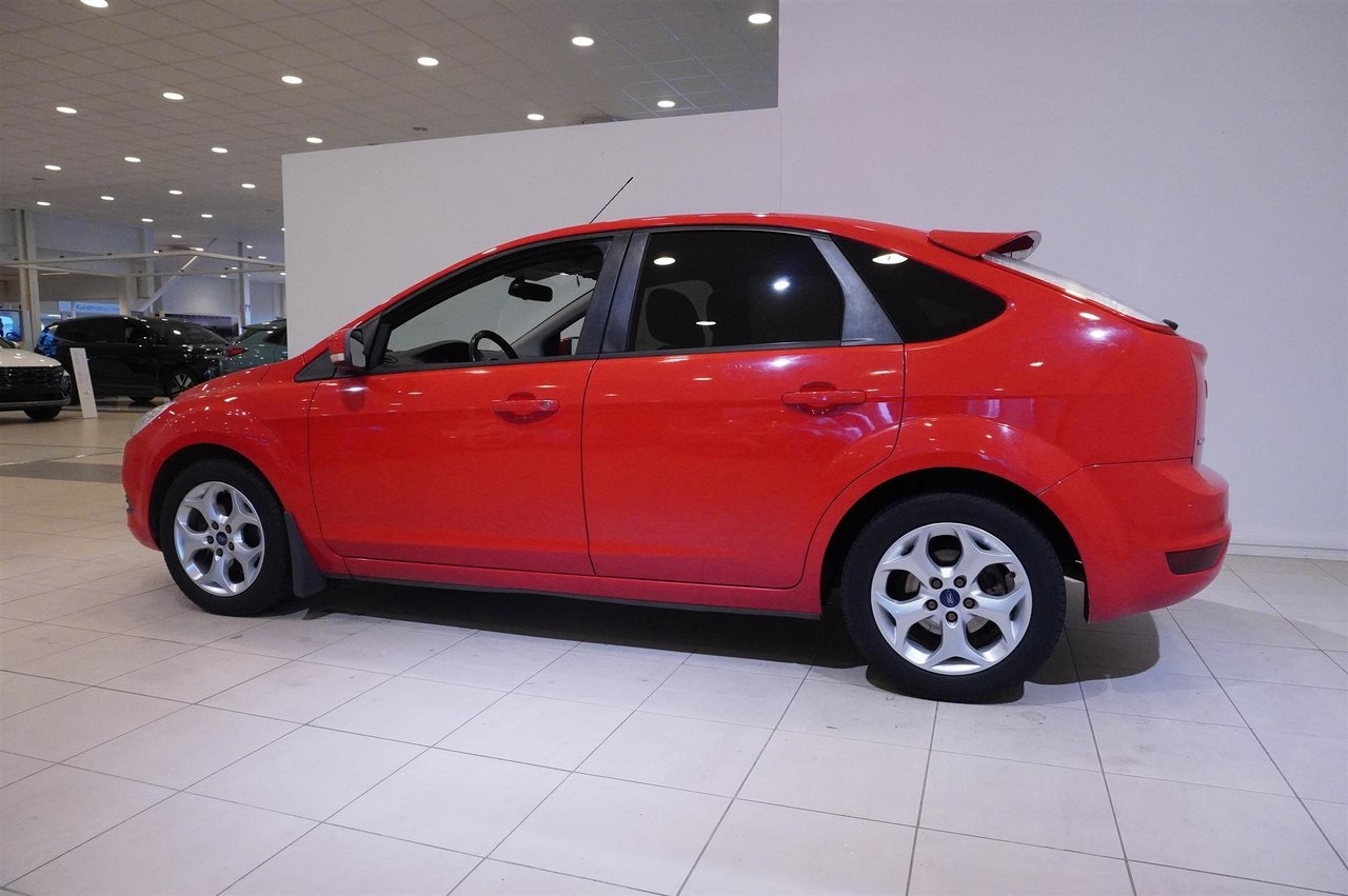 Ford Focus 2011, bild 6/10