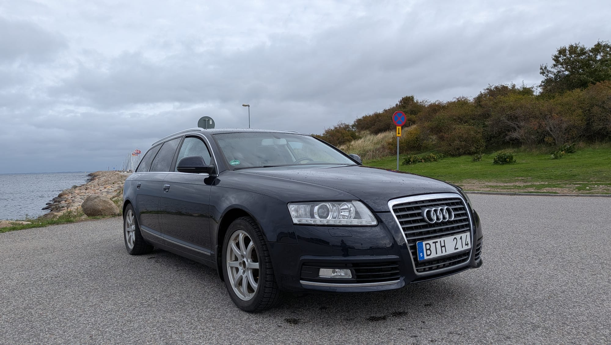 Audi A6 Avant 2.0 TDI DPF Manuell 2010, bild 2/6