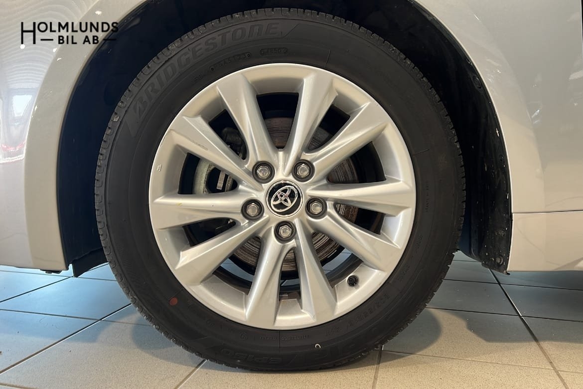 Toyota Corolla 2024, bild 5/10