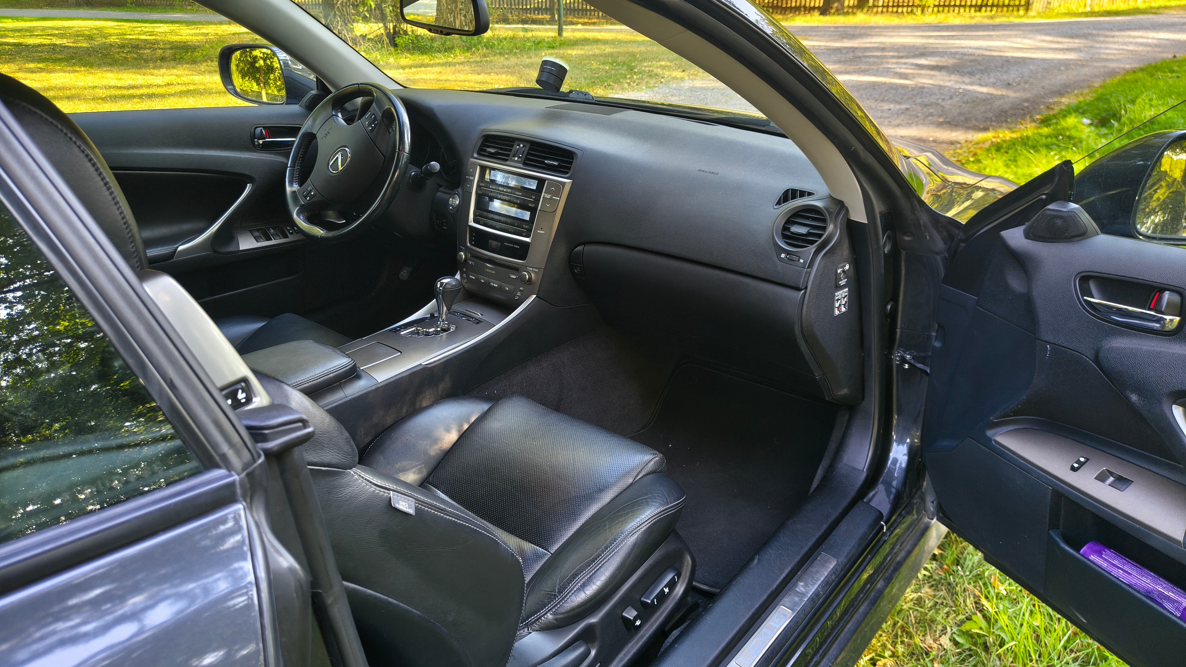 Lexus IS 250C 2.5 V6 Automatisk 2010, bild 5/8