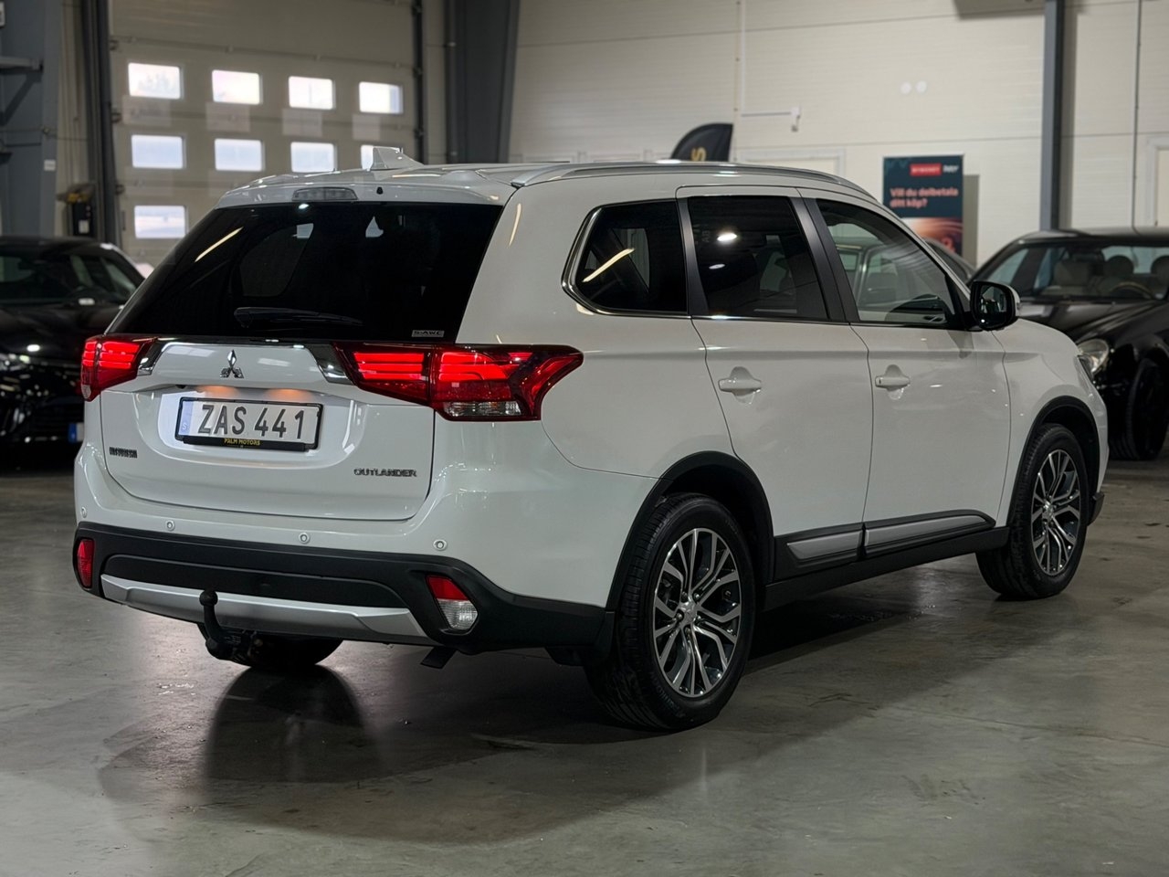 Mitsubishi Outlander 2018, bild 3/10