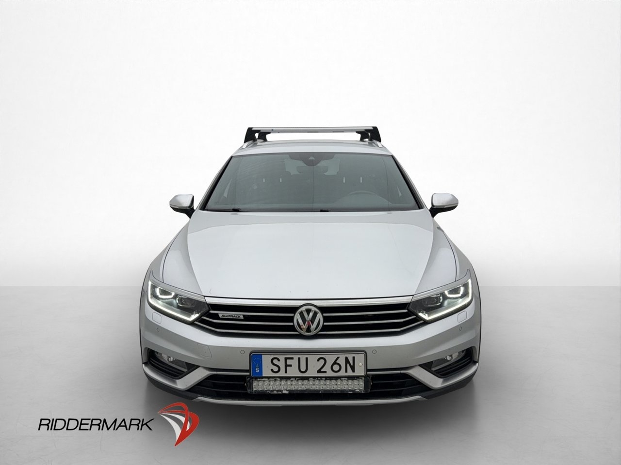 Volkswagen Passat 2019, bild 2/10