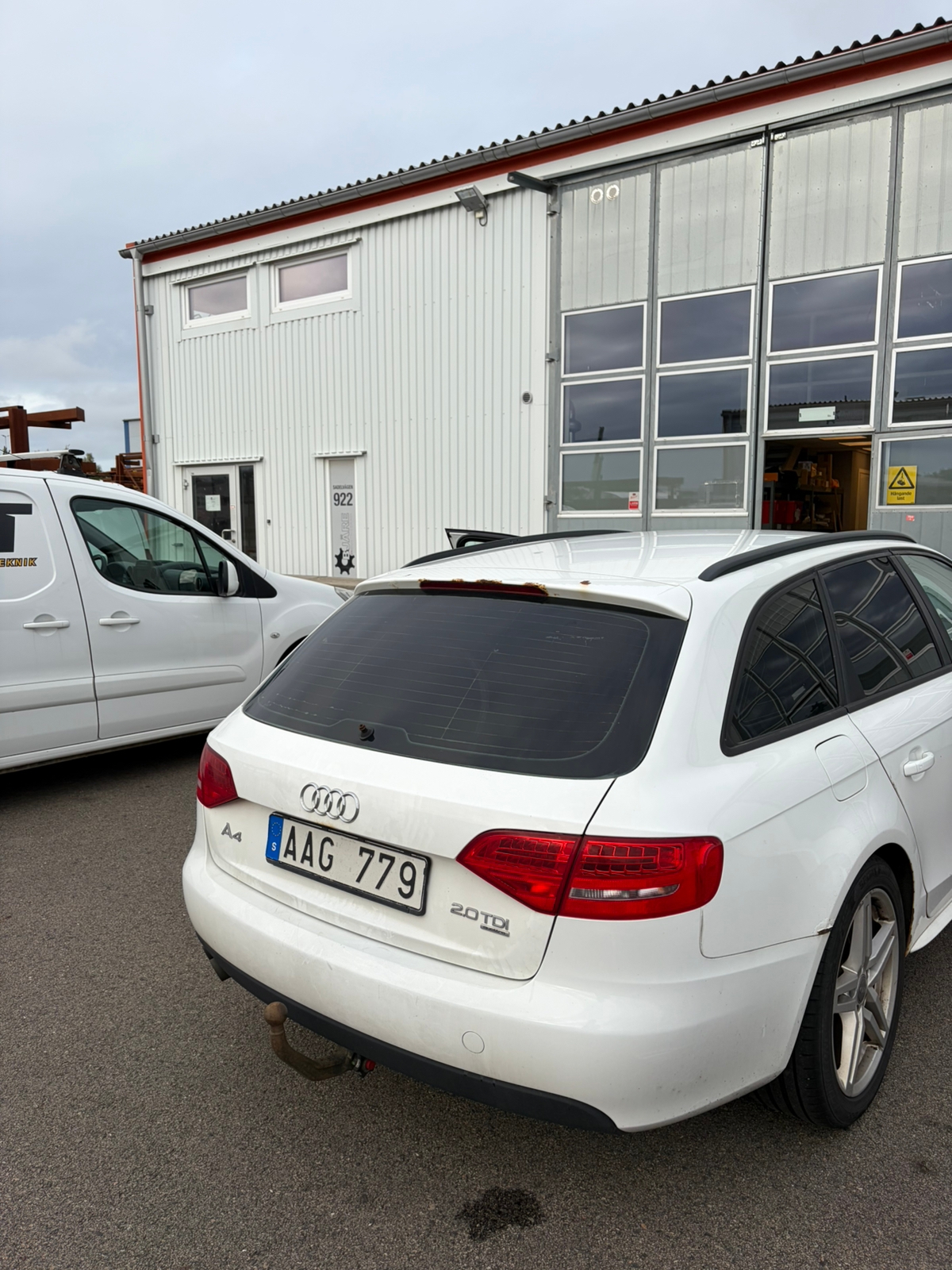 Audi A4 2011, kuva 4/6