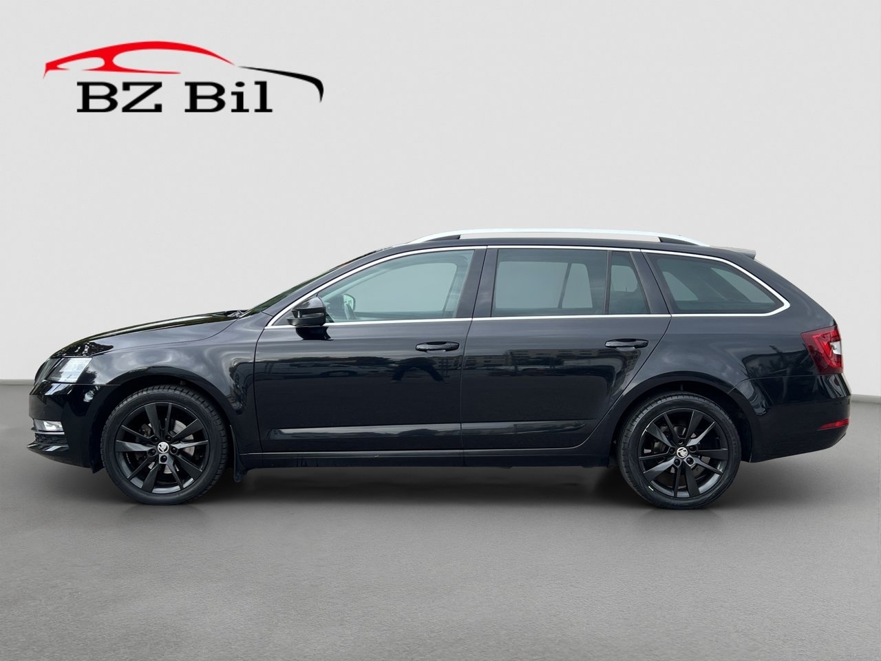 Skoda Octavia 2018, kuva 2/10