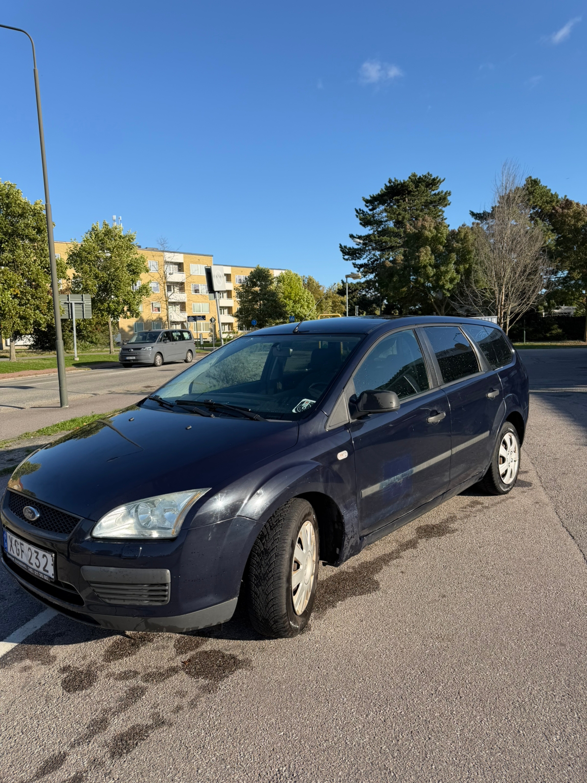 Ford Focus Kombi 1.6 Automatisk 2006, bild 2/10