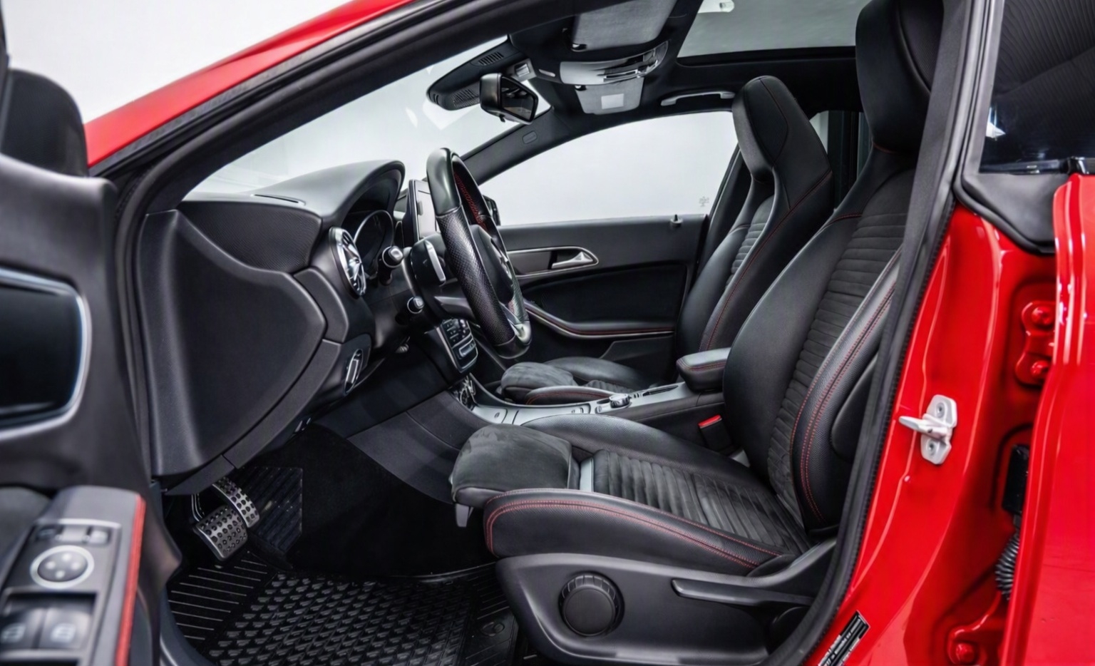 Mercedes-Benz CLA 2018, bild 7/10