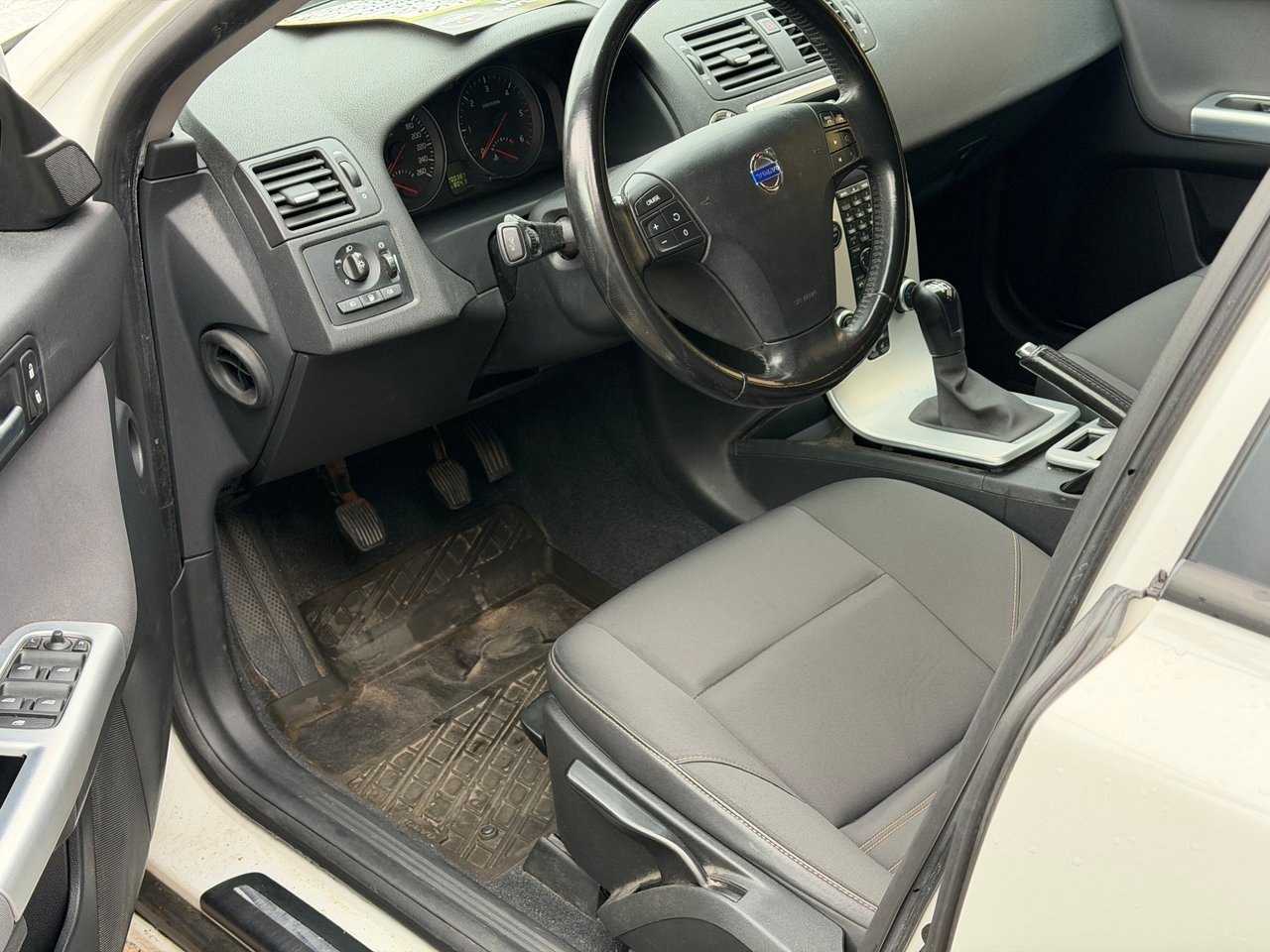 Volvo V50 D2 Momentum Euro 5 2011, bild 5/9