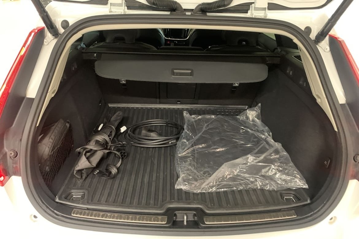 Volvo V60 T6 Plus Dark Nordic Edition 2025, bild 7/16