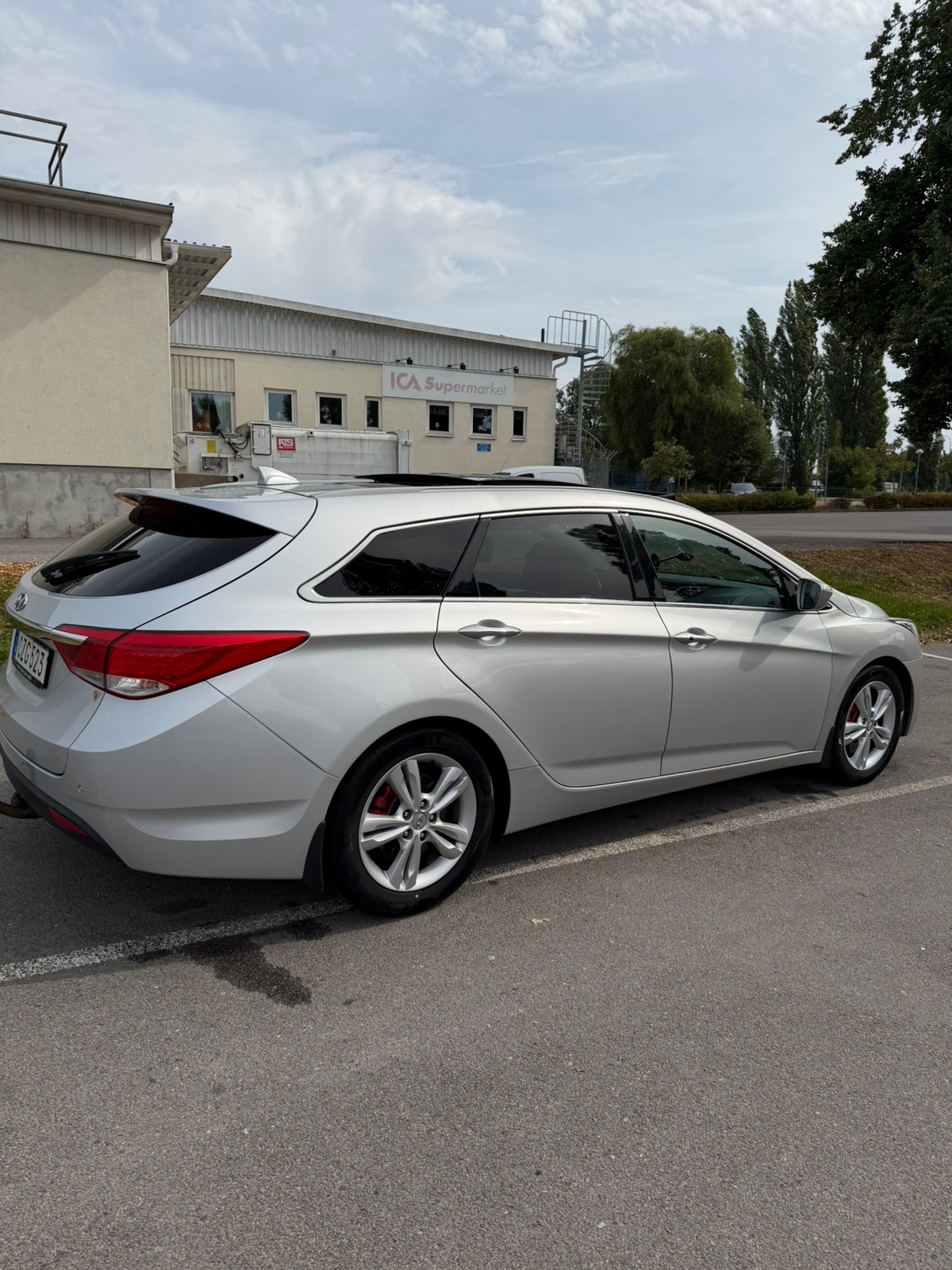 Hyundai i40 cw 1.7 CRDi Manuell 2014, bild 4/7