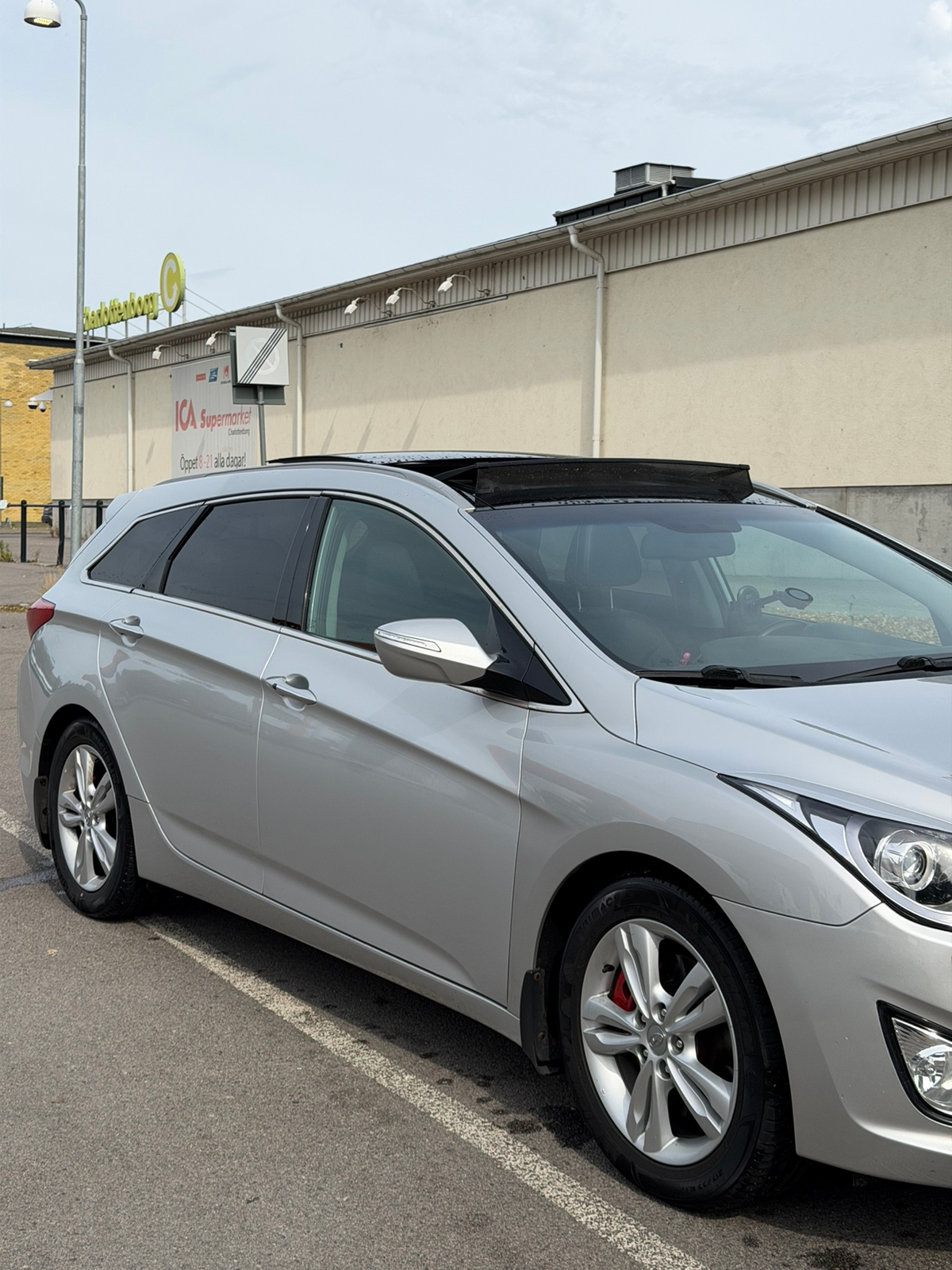 Hyundai i40 cw 1.7 CRDi Manuell 2014, bild 3/7
