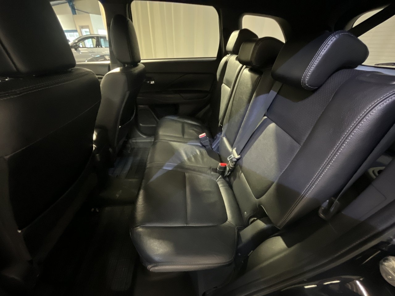 Mitsubishi Outlander 2018, bild 6/10