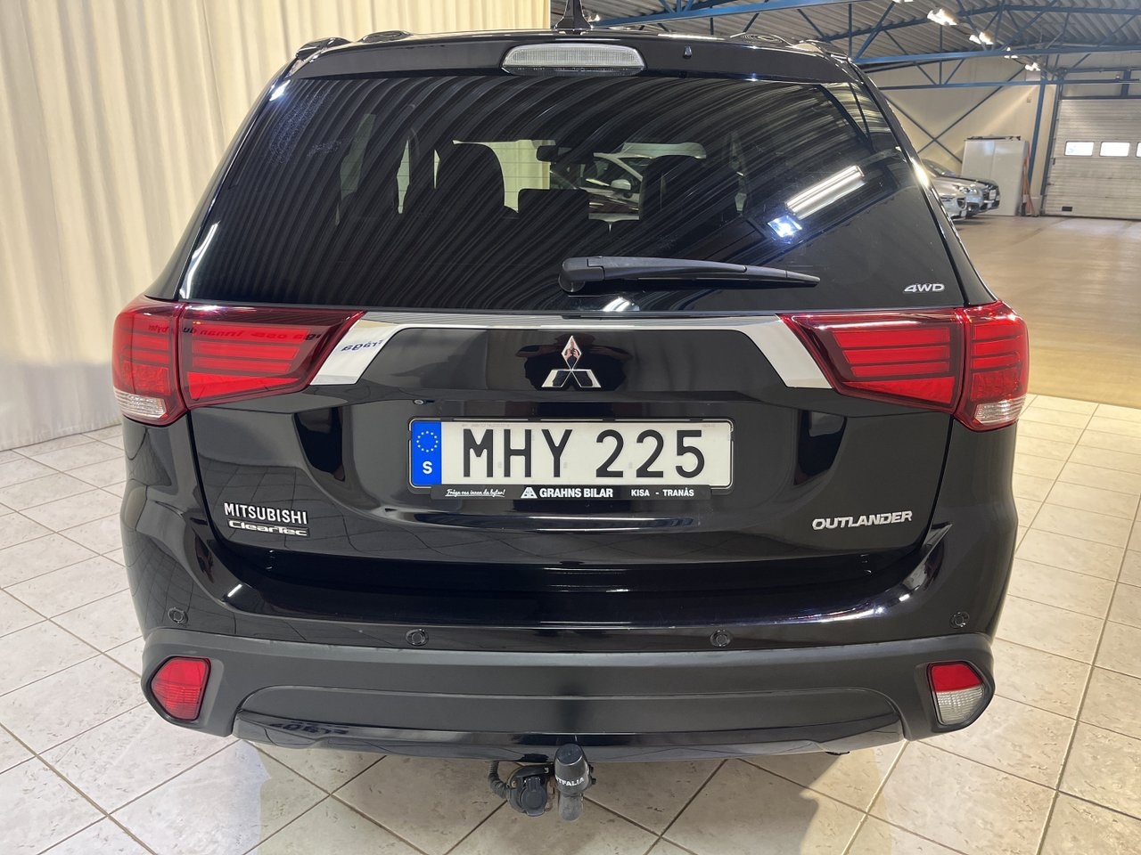 Mitsubishi Outlander 2018, bild 2/10