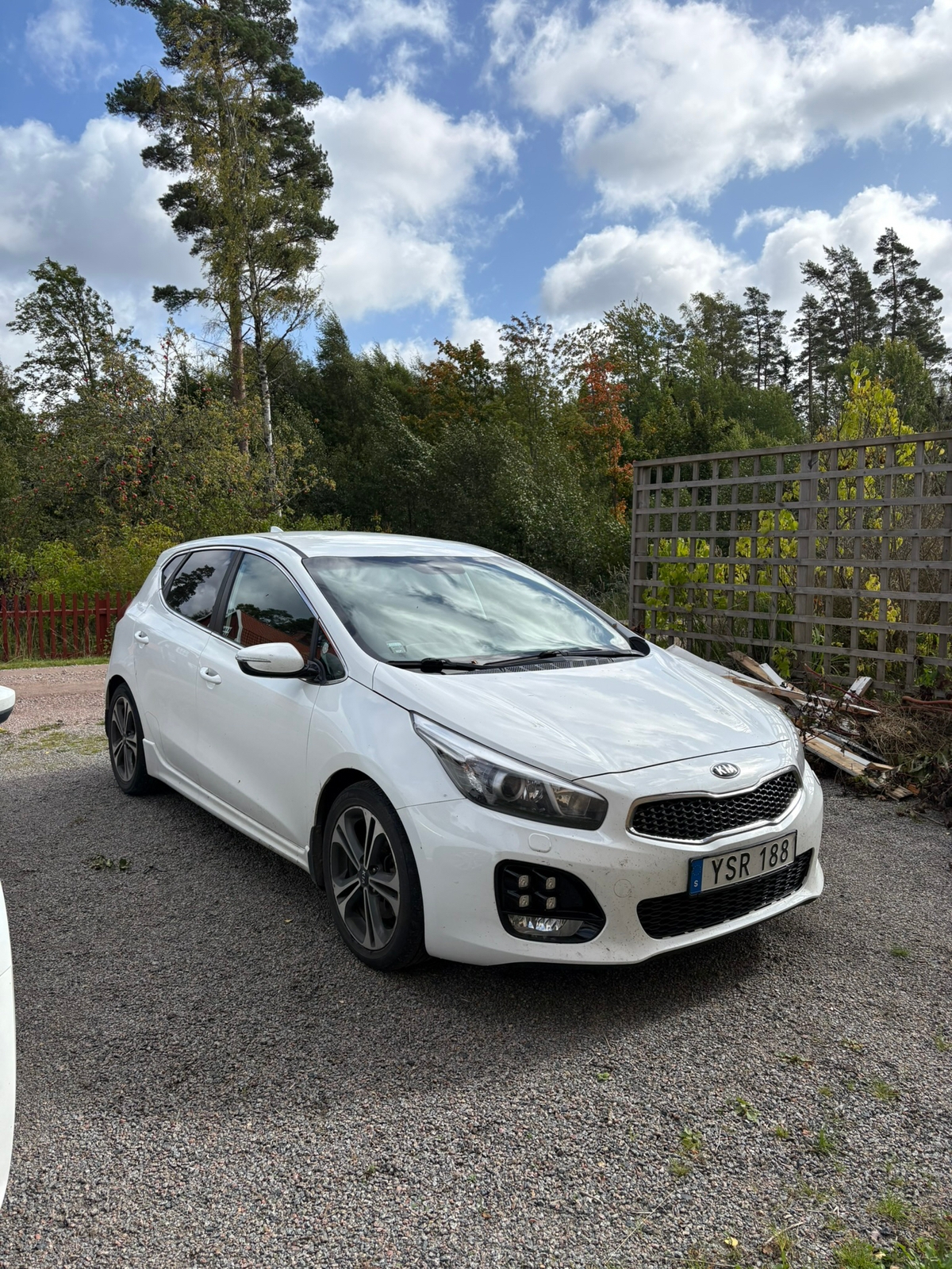 Kia Ceed 2018, bild 2/7