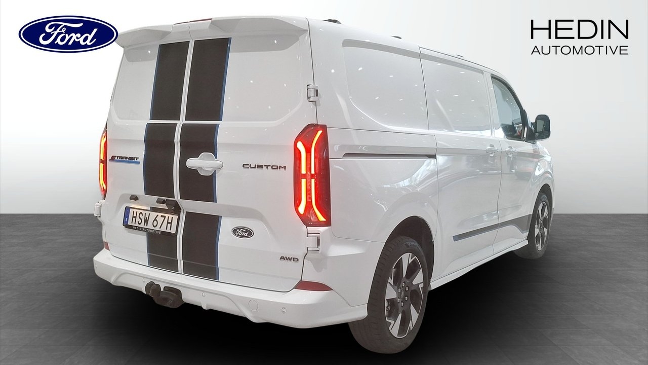 Ford E-Custom 2026, photo 2/10
