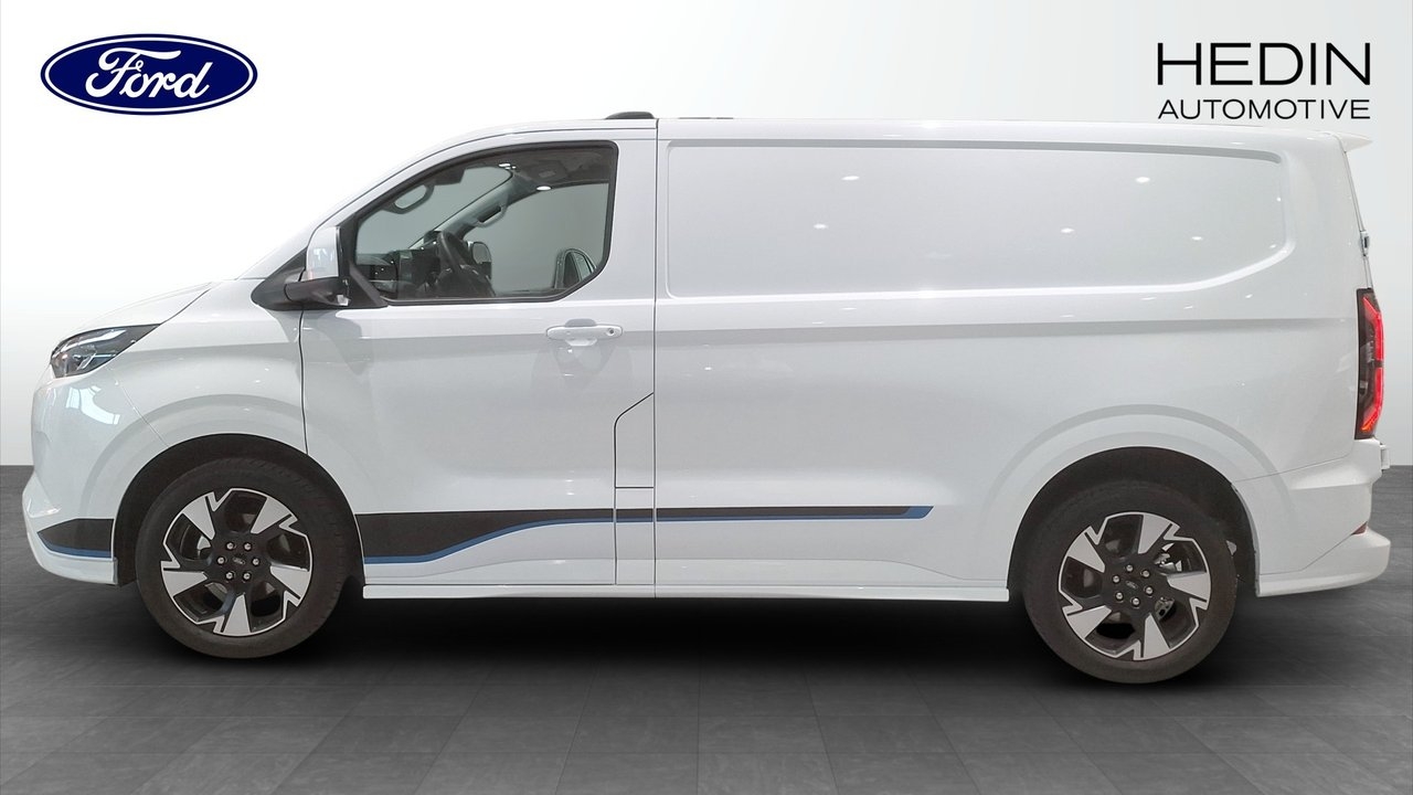Ford E-Custom 2026, photo 6/10