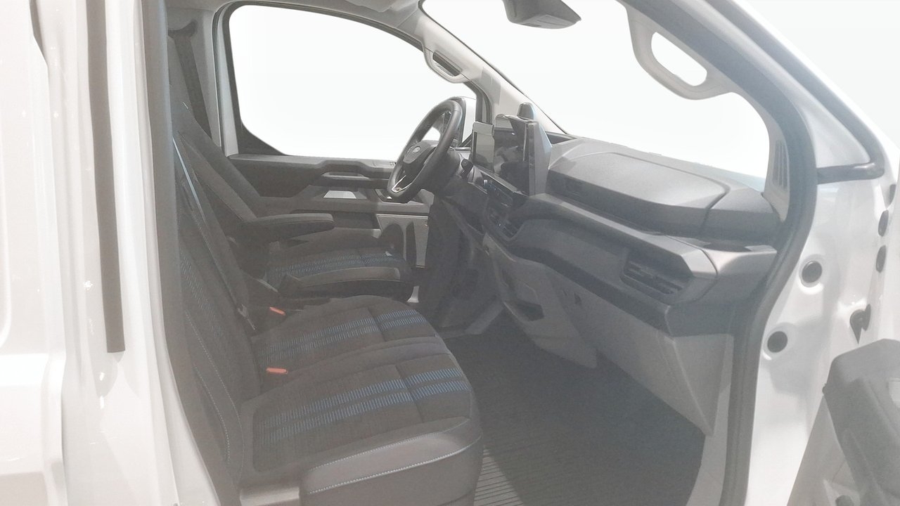 Ford E-Custom 2026, photo 3/10