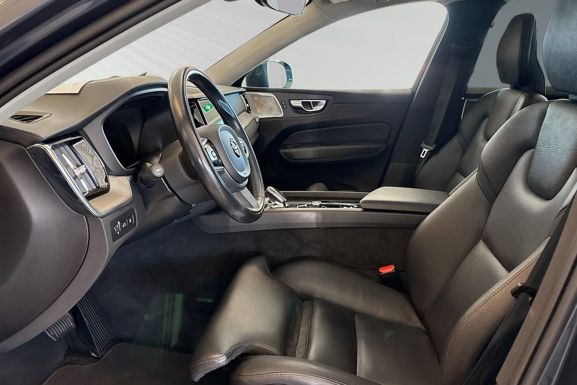 Volvo XC60 2022, bild 7/10