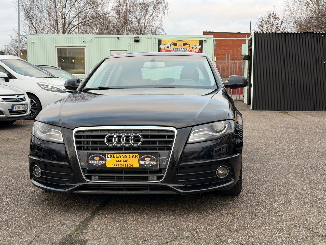 Audi A4 Sedan 2.0 TFSI E85 Base Euro 5 2010, bild 2/10