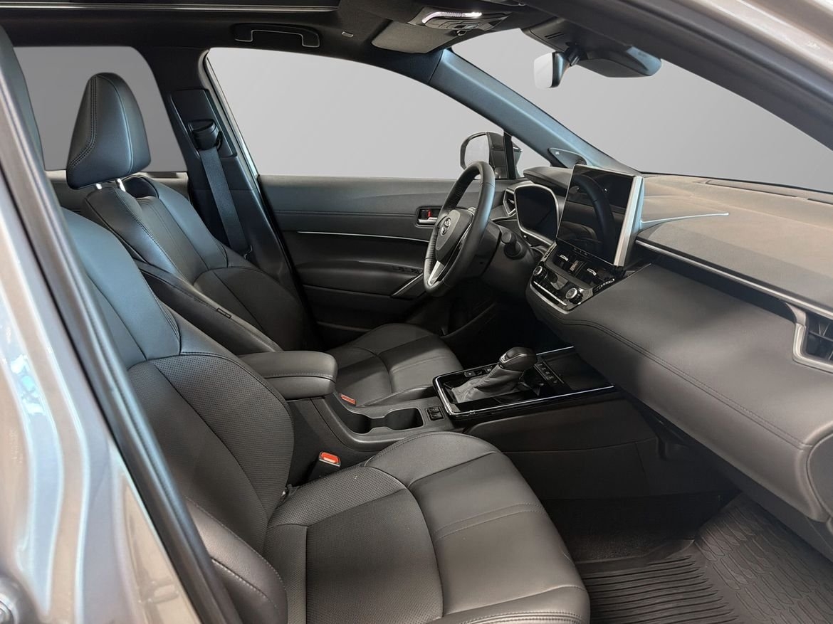 Toyota Corolla Cross 2025, kuva 7/10