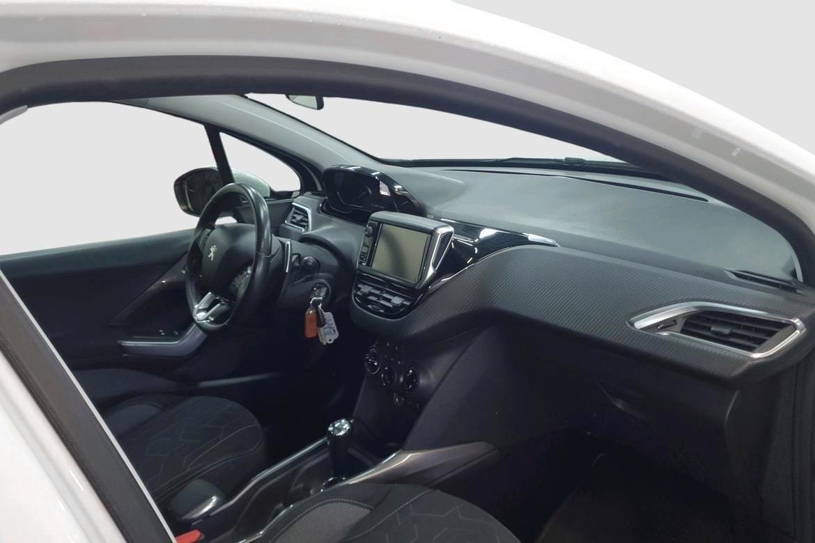 Peugeot 2008 1.2 PURETECH AUT 2016, bild 6/10