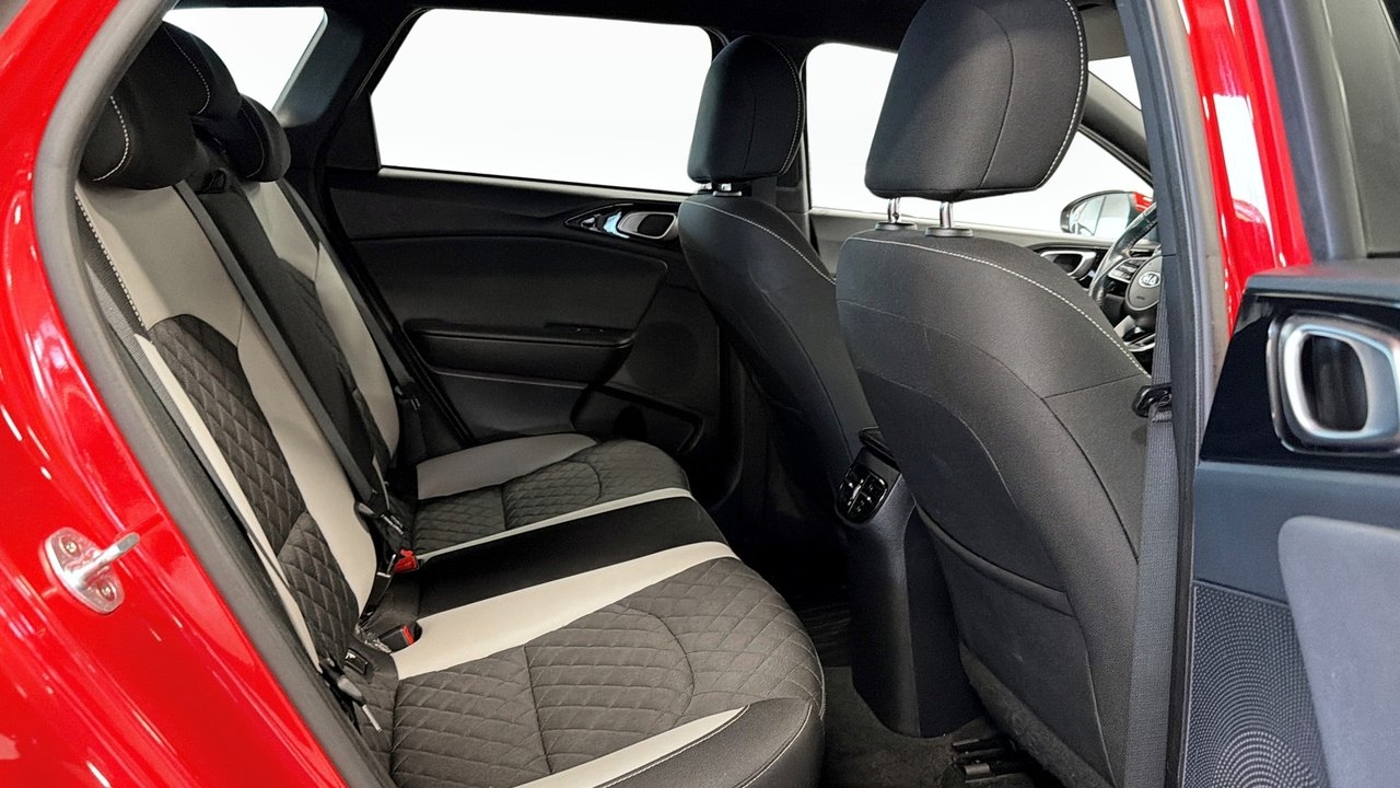 Kia Ceed SW GT-Line 2019, photo 5/20