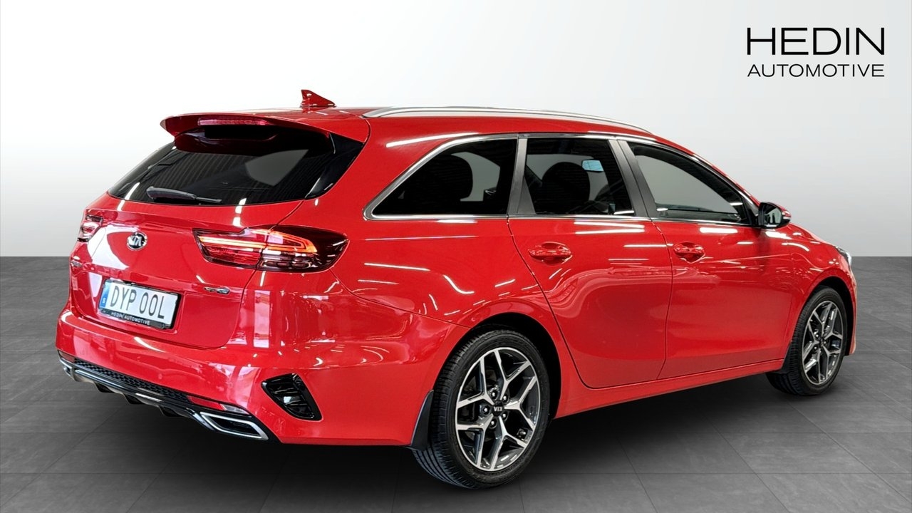 Kia Ceed SW GT-Line 2019, photo 2/20