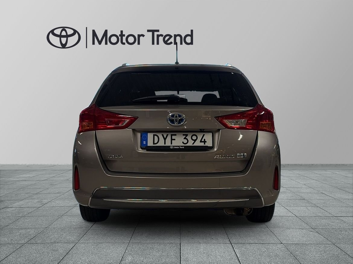 Toyota Auris 2015, bild 4/10