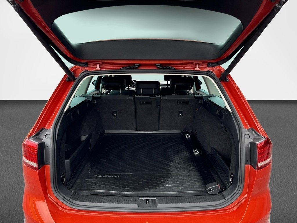 Volkswagen Passat 2016, bild 5/10