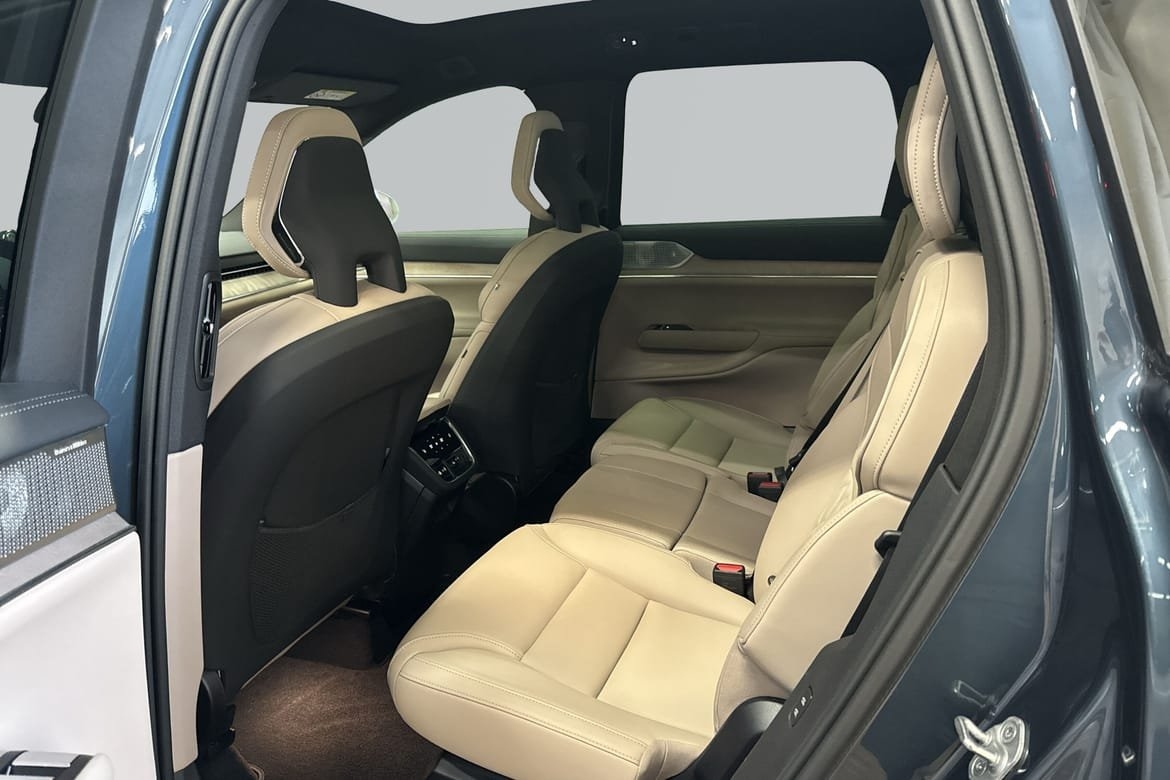 Volvo EX90 Twin Motor Ultra 7-sätes 2025, photo 7/25