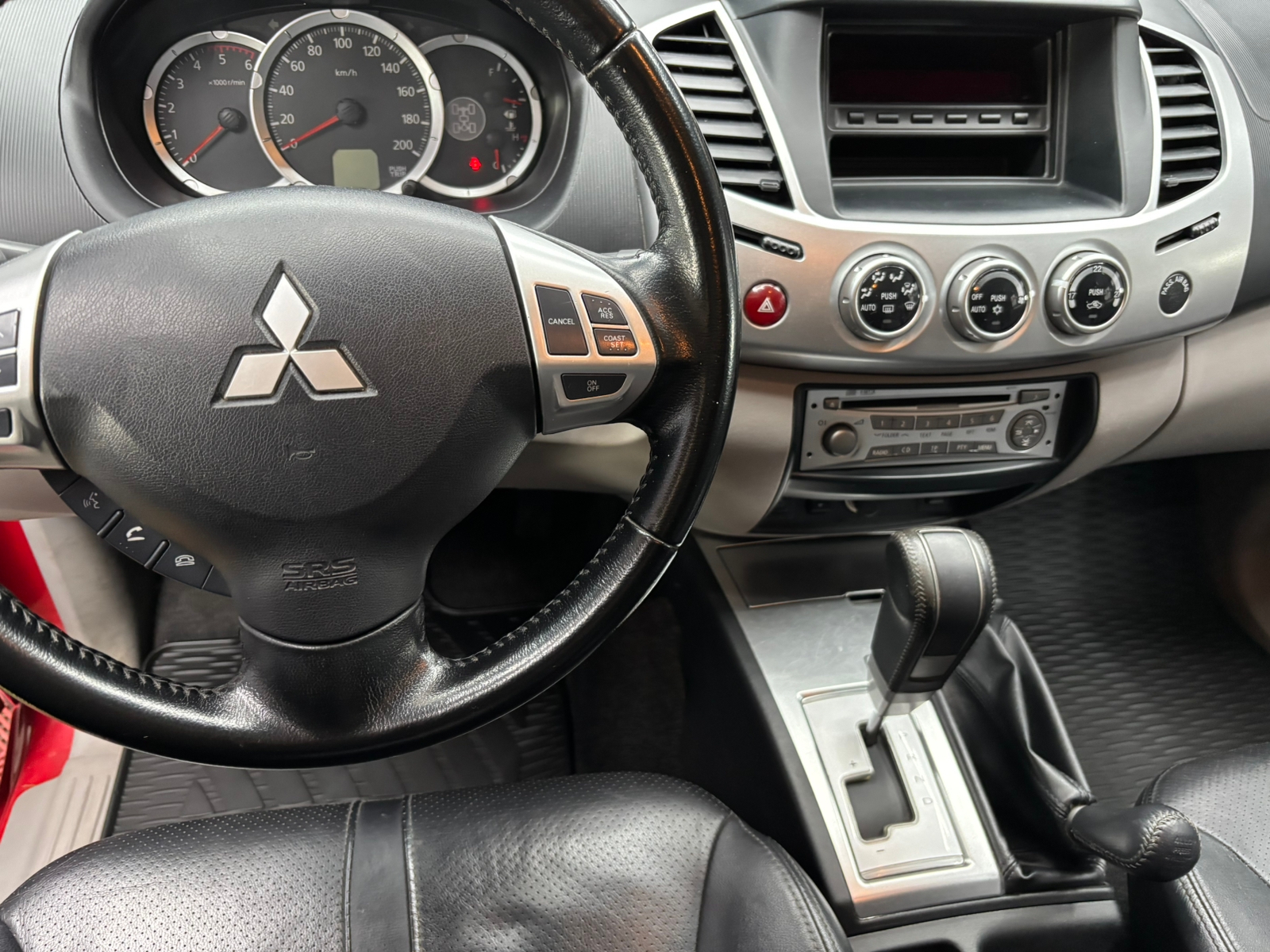 Mitsubishi L200 2014, kuva 5/6