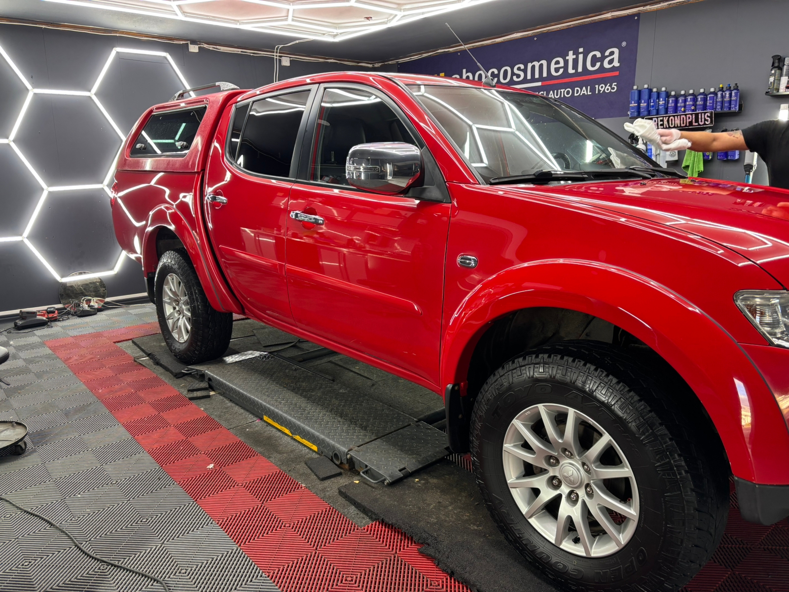Mitsubishi L200 2014, kuva 3/6
