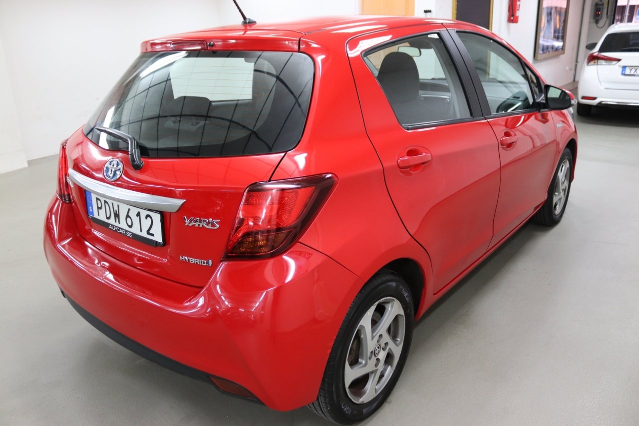 Toyota Yaris HYBRID ACTIVE V-HJUL 2017, bild 7/20