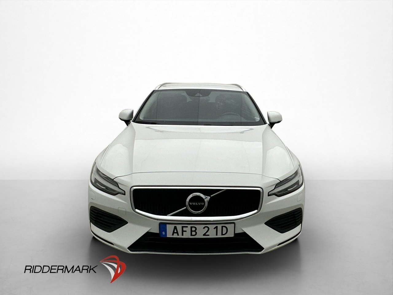 Volvo V60 T6 AWD Momentum Adv VOC Drag 2020, bild 2/10