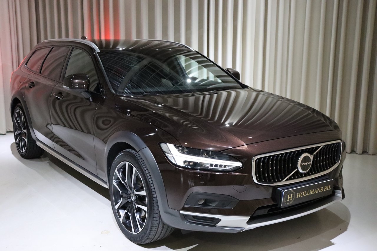 Volvo V90 Cross Country 2021, bild 2/10