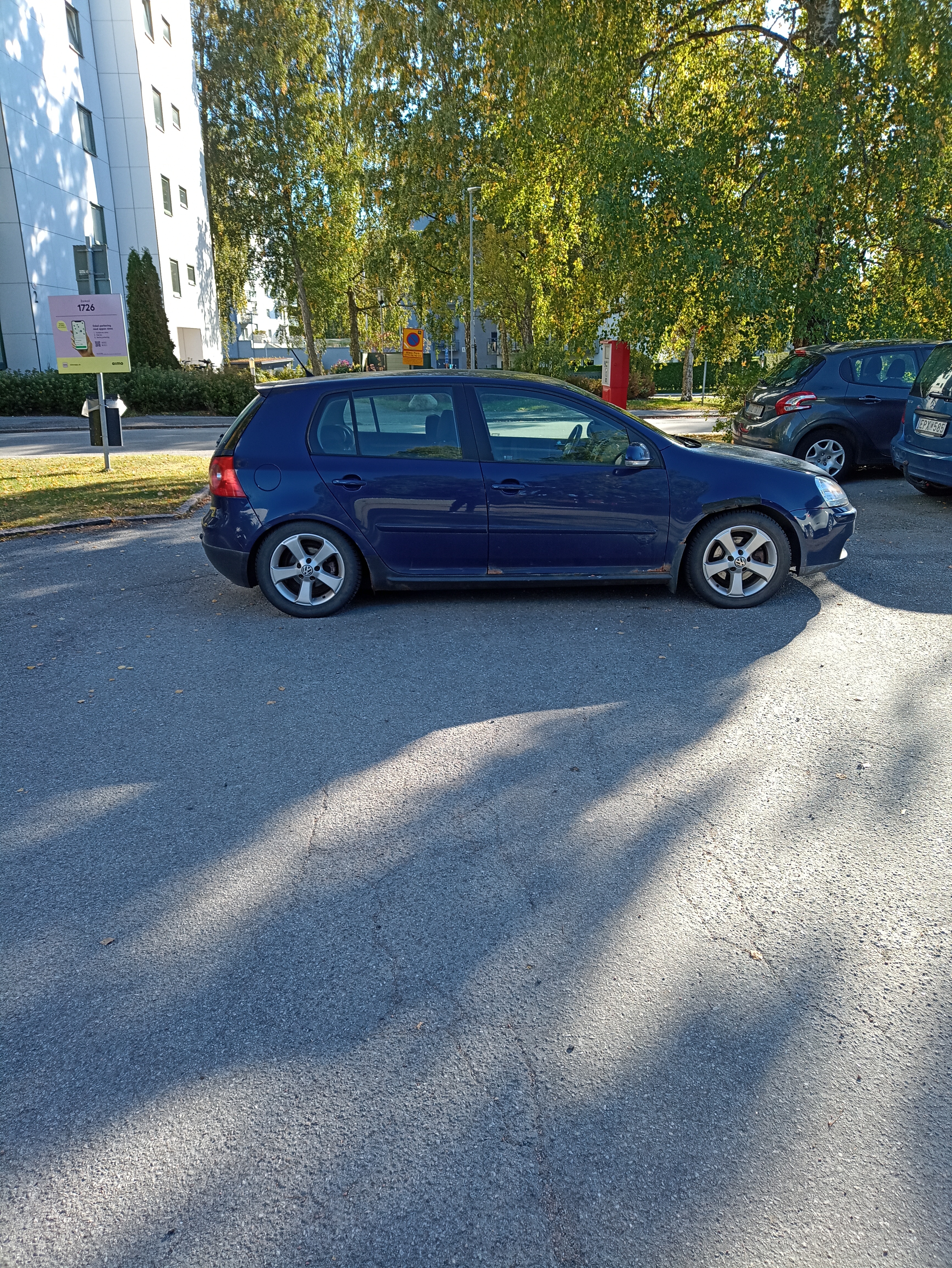 Volkswagen Golf V 5-dörrar 1.6 Manuell 2007, photo 4/10