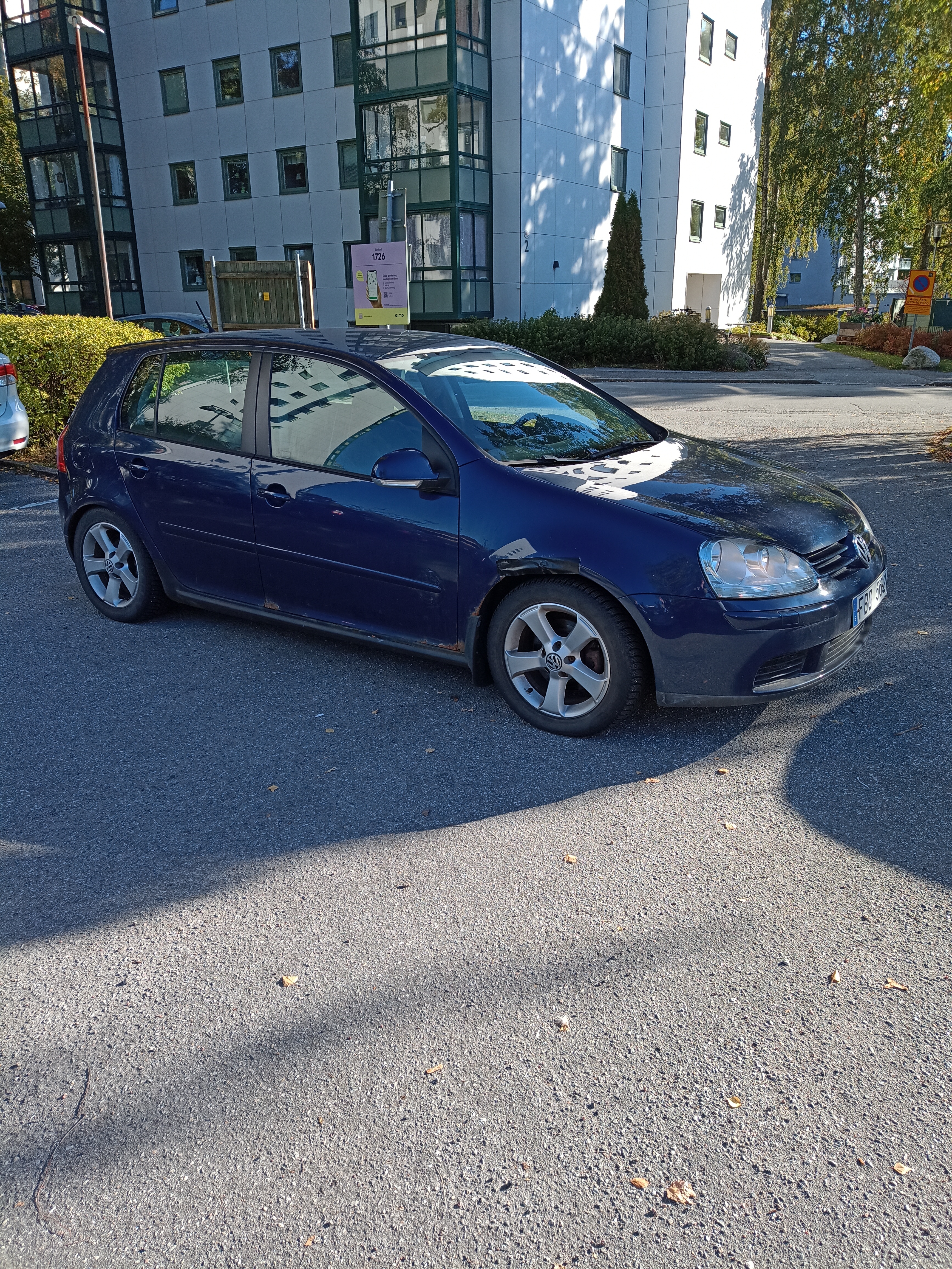 Volkswagen Golf V 5-dörrar 1.6 Manuell 2007, photo 3/10