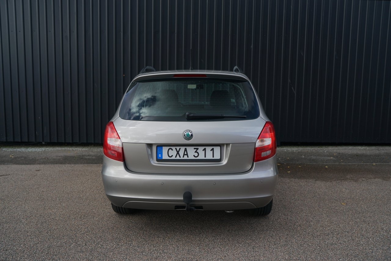 Skoda Fabia 2012, bild 4/10
